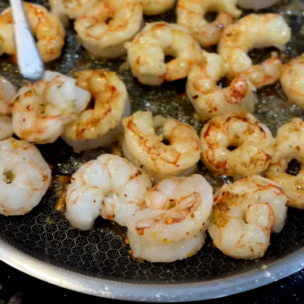 Good Thymes Shrimp in the fry pan